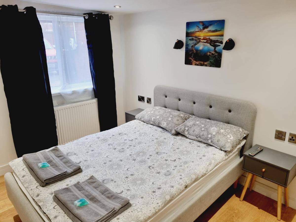 Lmk, Spacious 1 Bedroom Ground Floor Apartment, Ev Charger, Free Parking Wi-Fi, Great Location Белфаст Экстерьер фото